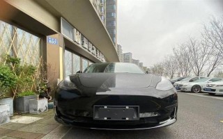 特斯拉Model3刹车灯盖脱漆事件调查报告（揭秘特斯拉Model3刹车灯盖脱漆真相）